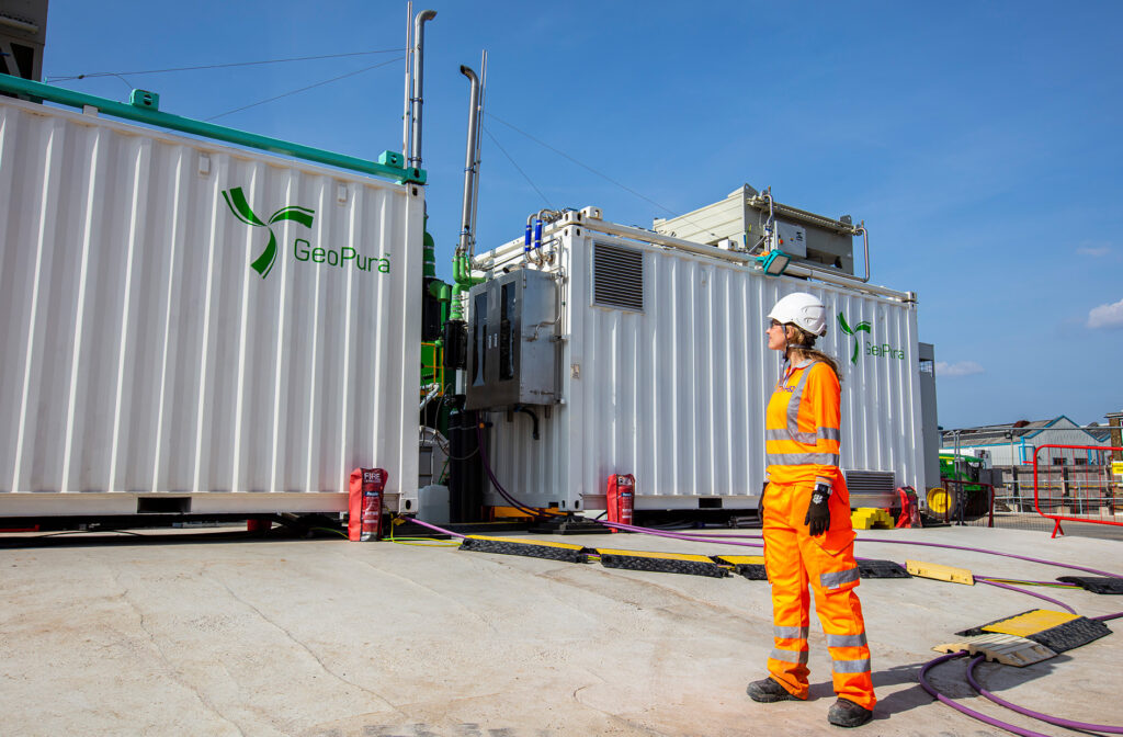 <strong>Giants of industry, manufacturing and finance back UK green hydrogen pioneer GeoPura with £36m investment</strong>